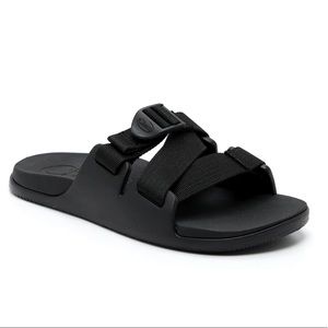 Chaco Chillos Slides